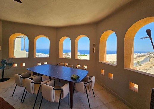 3 Bedrooms apartment with full sea view